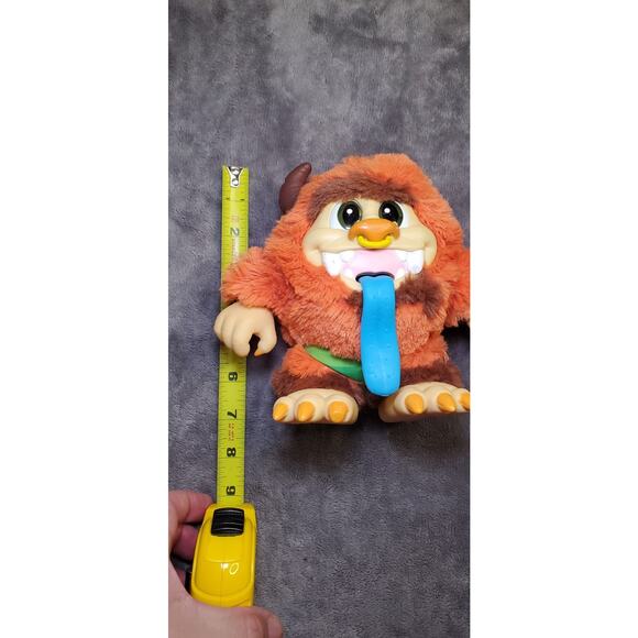 Crate Creatures Surprise Stubbs Interactive Monster Toy Figure Toy3 - Picture 5 of 5